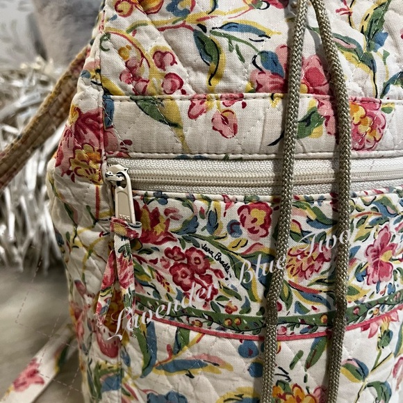 Vintage VERA BRADLEY Perennials 1998 Backpack Sling USA Cream Blue Pink Floral - Picture 3 of 17
